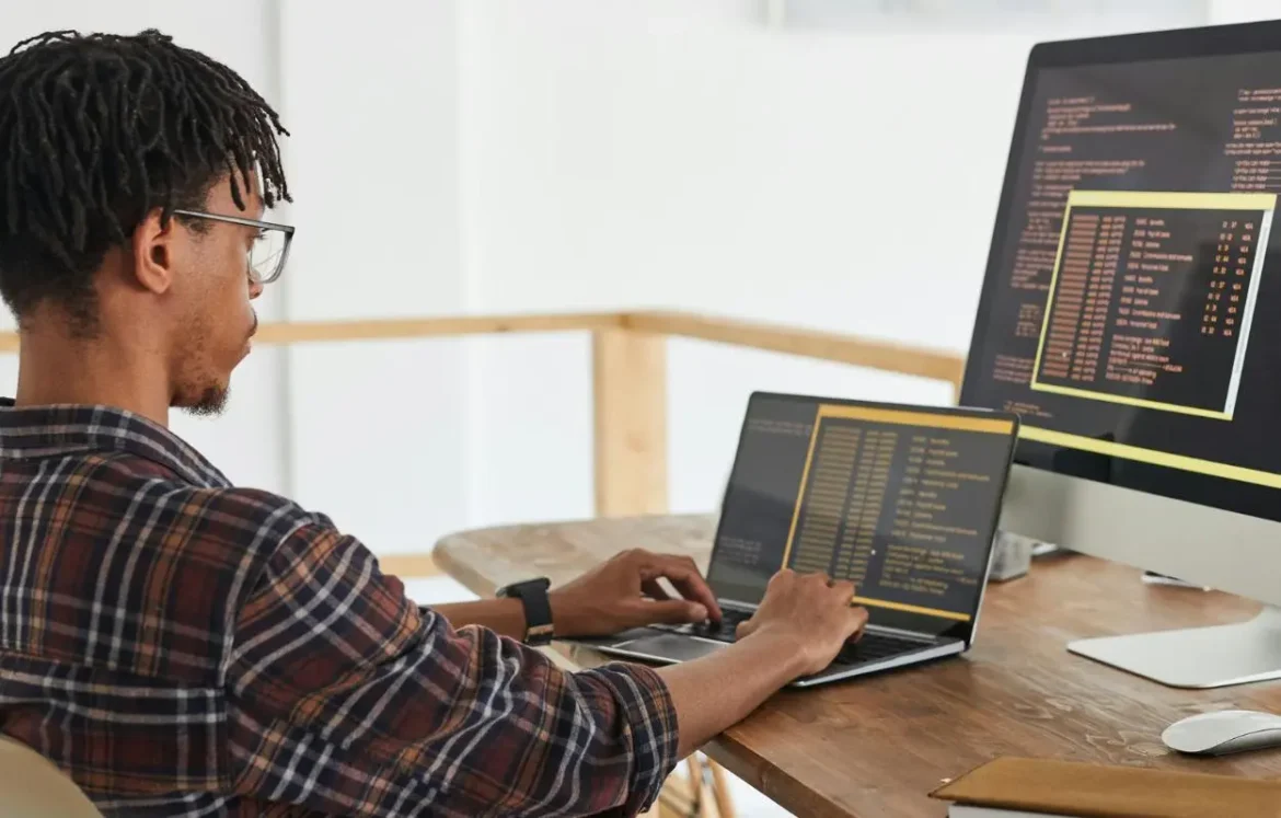 cuanto-gana-un-programador-web